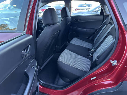 2023 Hyundai Kona SE