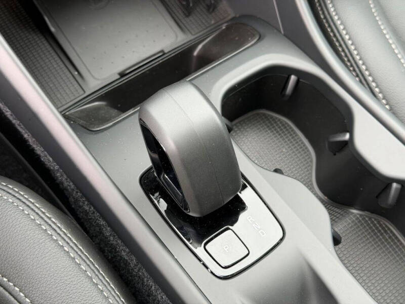 2026 Volvo XC40 B5 Core