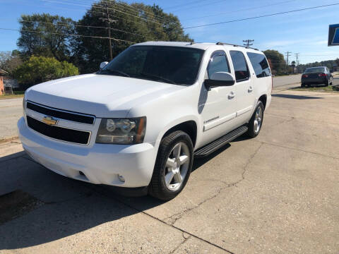 2007 Chevrolet Suburban for sale at E Motors LLC in Anderson SC