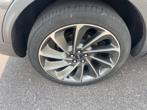 2020 Lincoln Nautilus Reserve