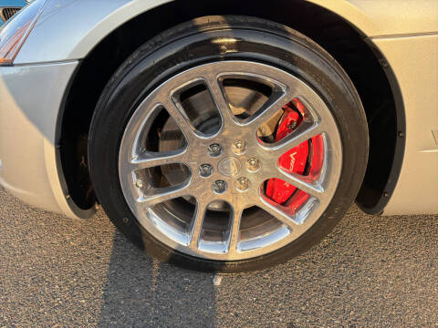 2004 Dodge Viper SRT-10