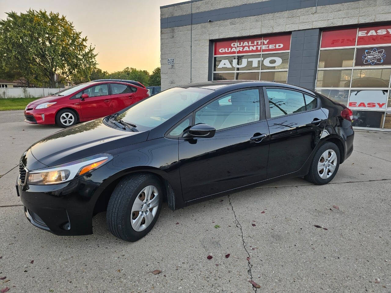 2017 Kia Forte for sale at Quantum Auto Co in Plainfield, IL