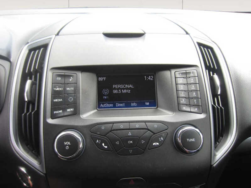 2017 Ford Edge SE
