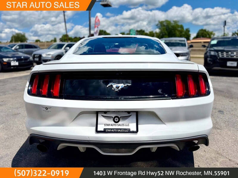 2015 Ford Mustang EcoBoost Premium
