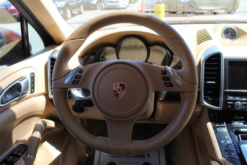 2013 Porsche Cayenne Tiptronic