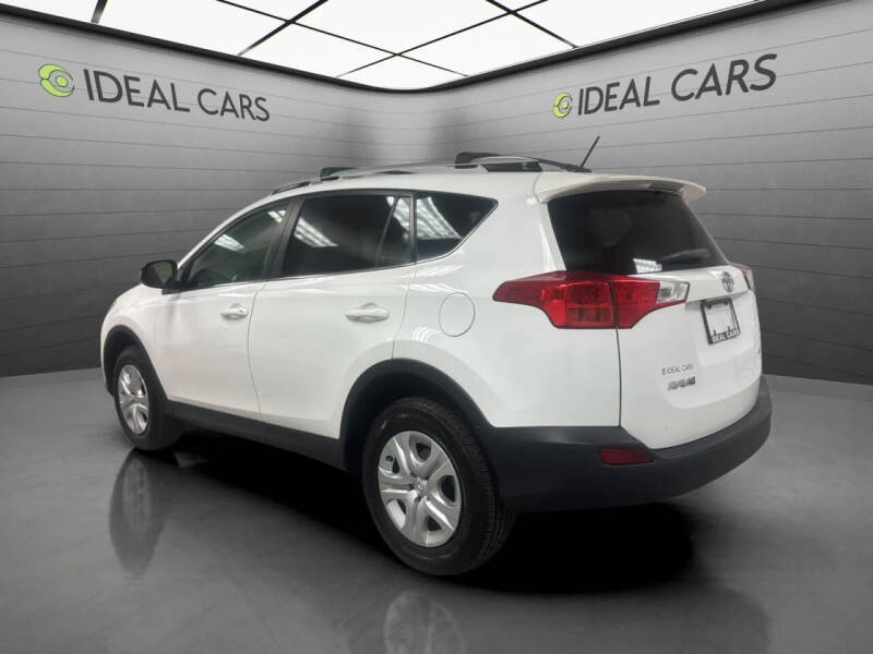 2013 Toyota RAV4 LE