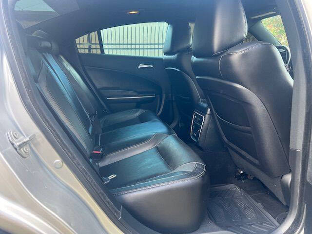 2020 Dodge Charger SXT