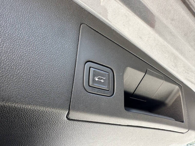 2021 Cadillac XT5 Luxury