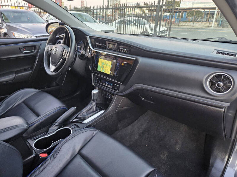 2017 Toyota Corolla XSE