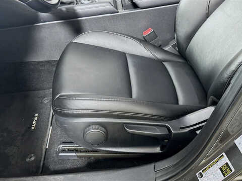 2023 Mazda Mazda3 Hatchback 2.5 S Select