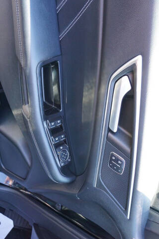 2017 Ford Edge Sport