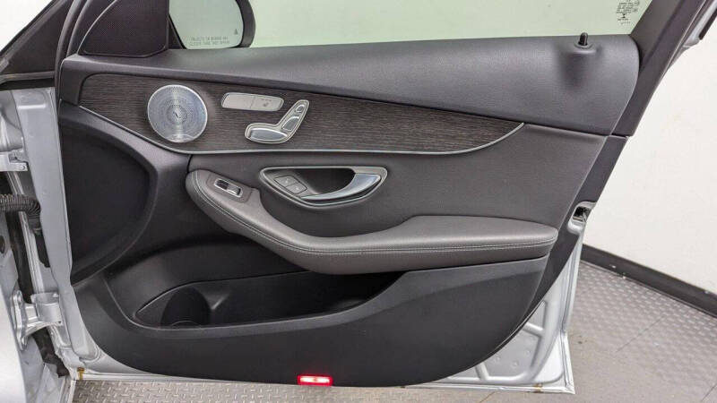 2021 Mercedes-Benz C-Class C 300