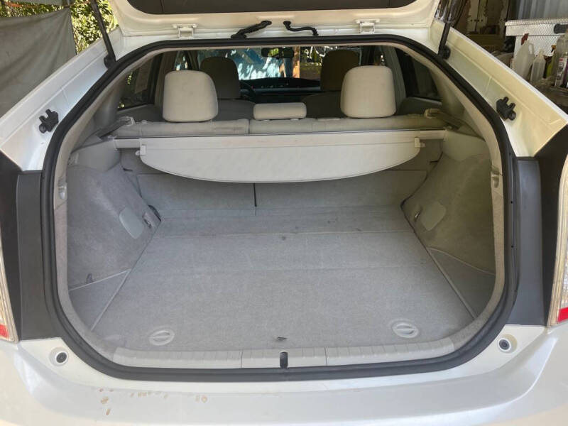 2013 Toyota Prius Two