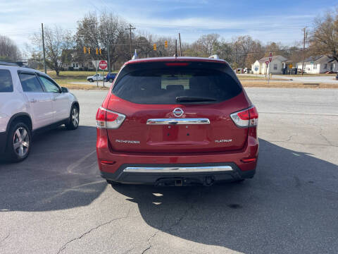 2014 Nissan Pathfinder Platinum