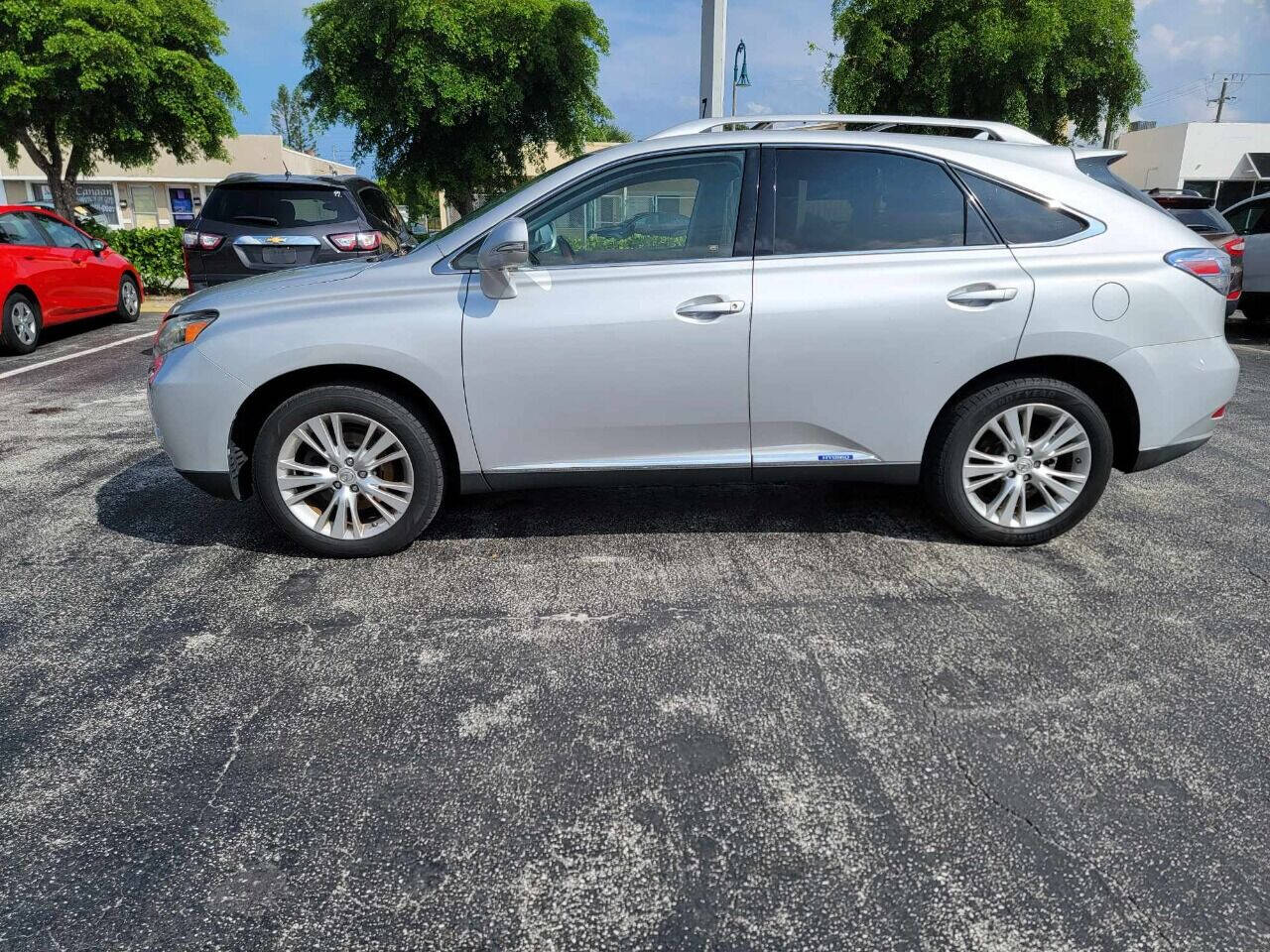 2011 LEXUS RX SUV / Crossover - $9,500
