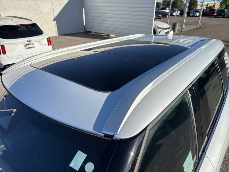 2025 Mitsubishi Outlander PHEV SEL