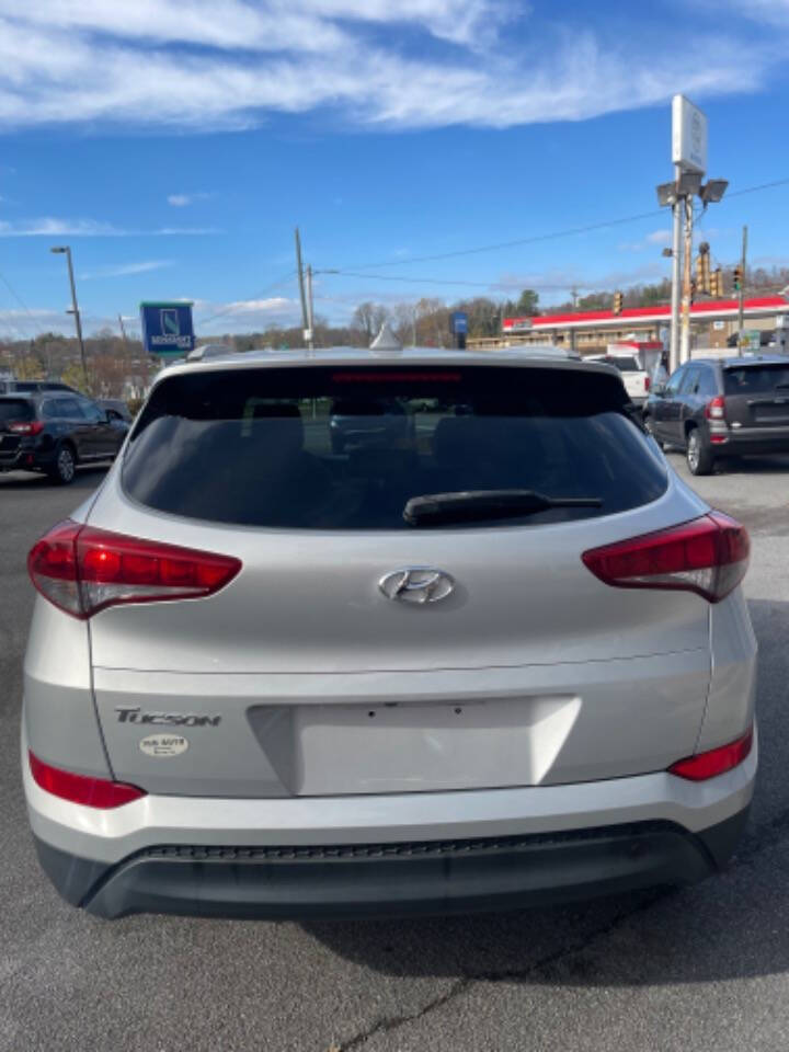 2017 Hyundai TUCSON for sale at J&B Auto Group in Bristol, TN