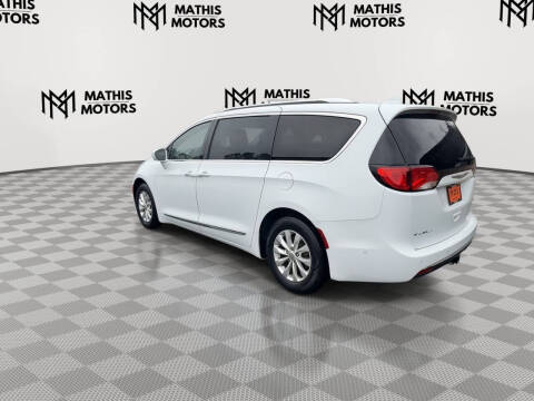 2018 Chrysler Pacifica Touring L Plus