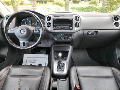 2014 Volkswagen Tiguan S 4Motion