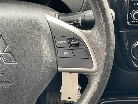 2024 Mitsubishi Mirage G4 LE