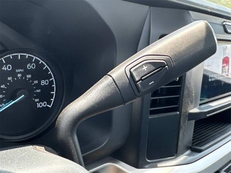 2025 Ford F-350 Super Duty XL