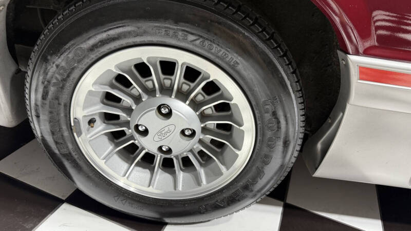 1987 Ford Mustang GT