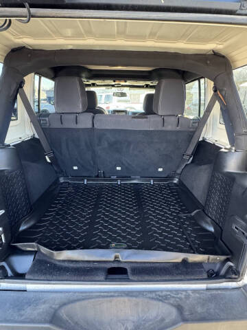 2015 Jeep Wrangler Unlimited Rubicon