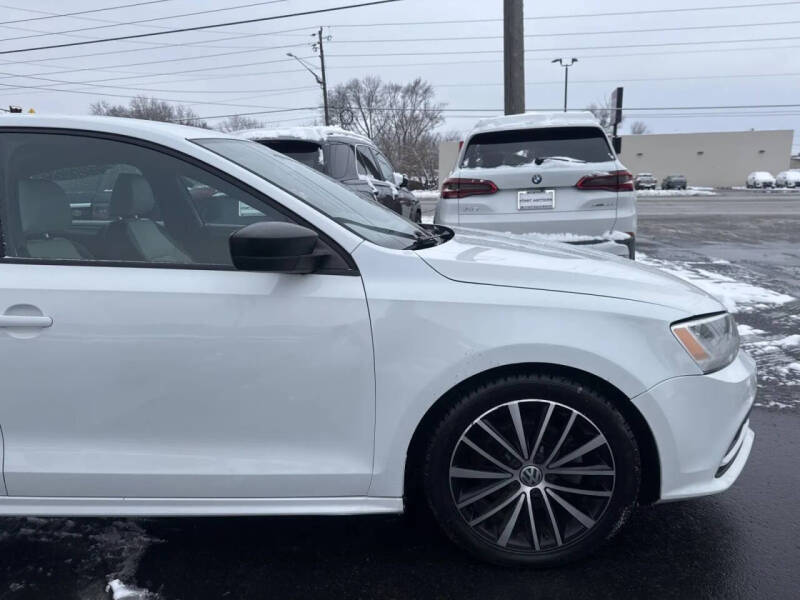 2016 Volkswagen Jetta 1.8T Sport