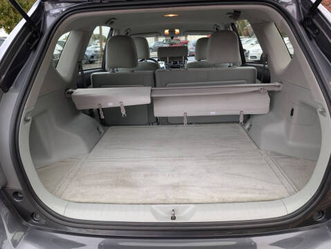 2012 Toyota Prius v Three