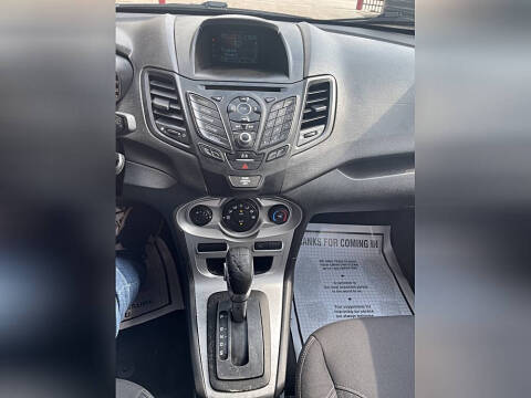 2015 Ford Fiesta SE