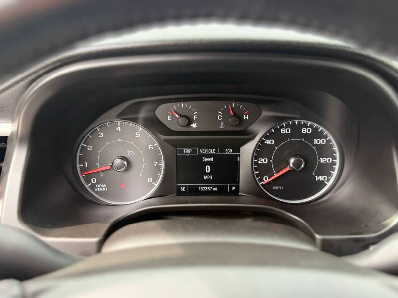 2017 GMC Acadia SLE-2