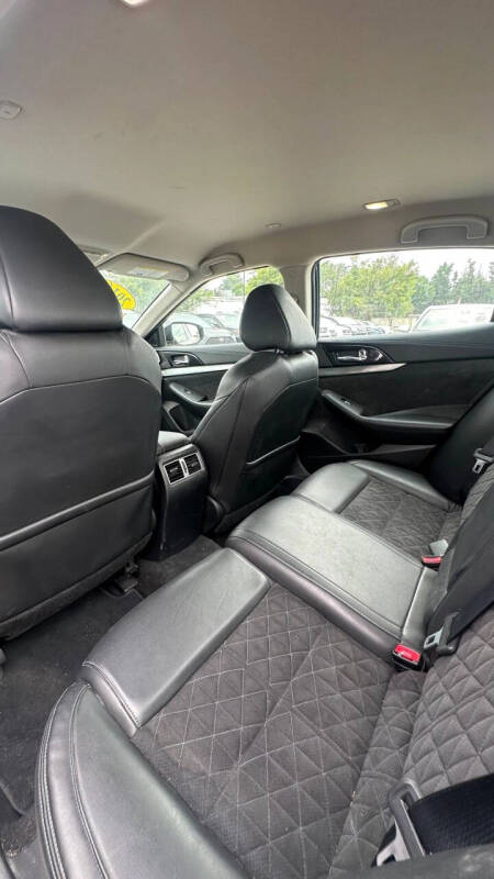 2016 Nissan Maxima