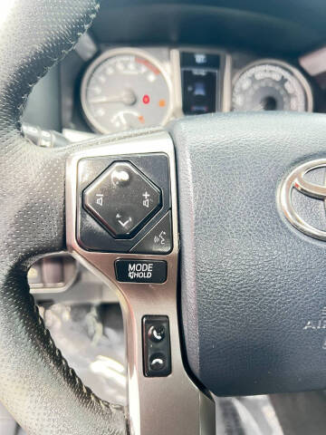 2018 Toyota Tacoma TRD Sport