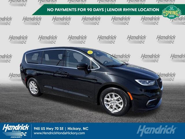2024 Chrysler Pacifica Touring L