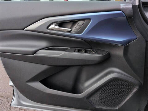 2026 Chevrolet Equinox EV LT 2