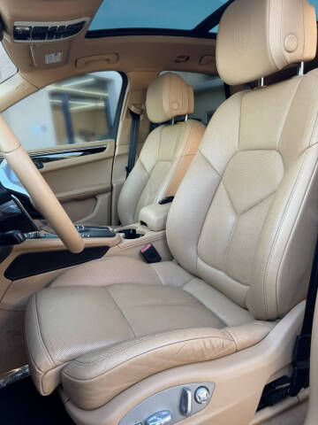 2016 Porsche Macan S