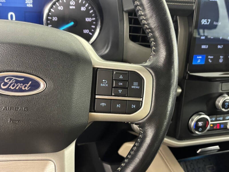 2023 Ford Expedition MAX XLT