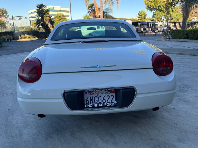 2002 Ford Thunderbird Deluxe