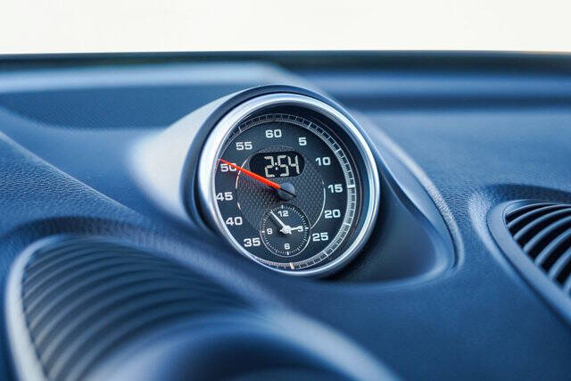 2025 Porsche 718 Cayman S