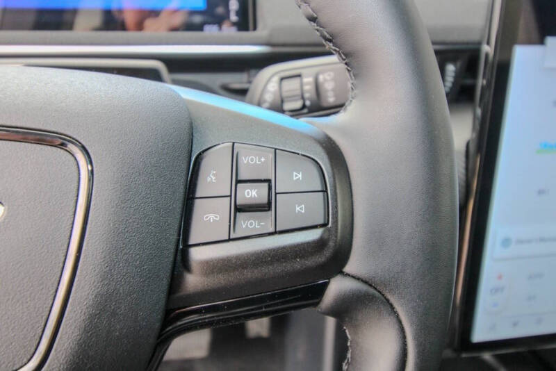 2024 Ford Mustang Mach-E Select