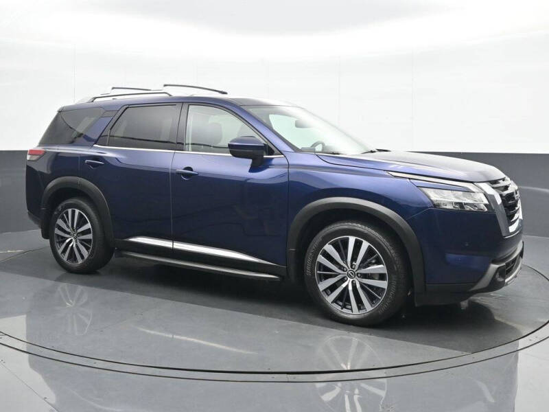 2022 Nissan Pathfinder Platinum