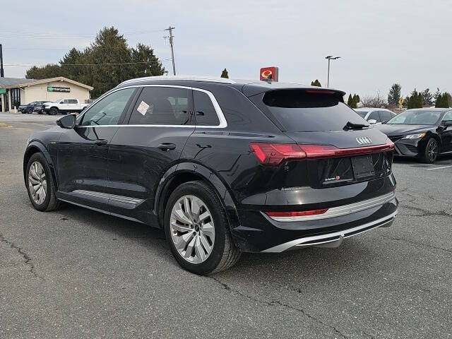 2023 Audi e-tron S quattro Premium Plus