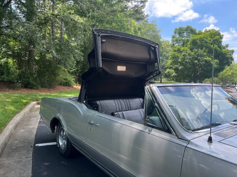 1967 Oldsmobile Cutlass Supreme