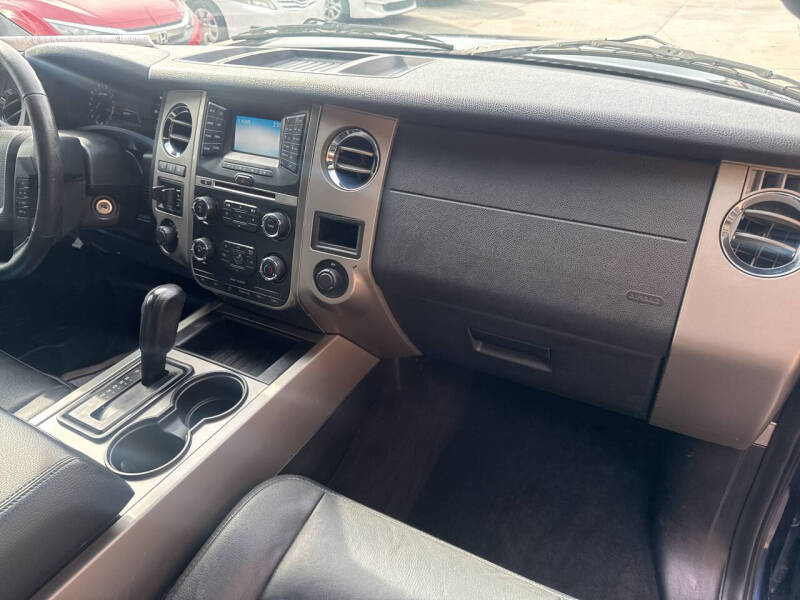 2015 Ford Expedition XLT