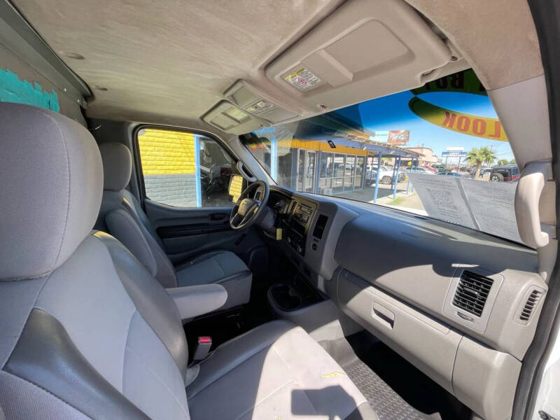 2015 Nissan NV 1500 S