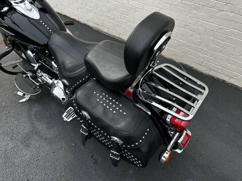 2011 Harley-Davidson Heritage Softail Classic