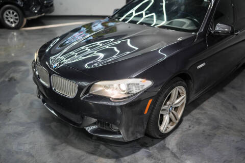 2012 BMW 5 Series 550i