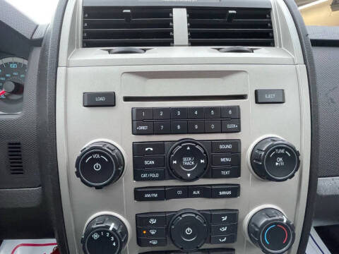 2011 Ford Escape XLT