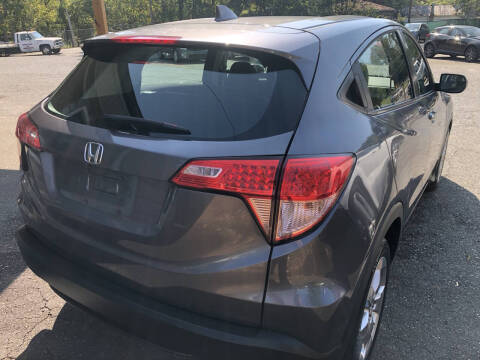 2017 Honda HR-V LX