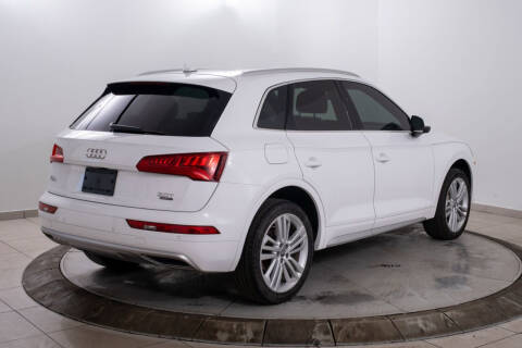 2018 Audi Q5 2.0T quattro Premium Plus